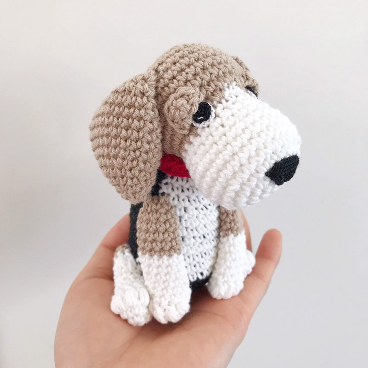 Made to Order BEAGLE crochet amigurumi