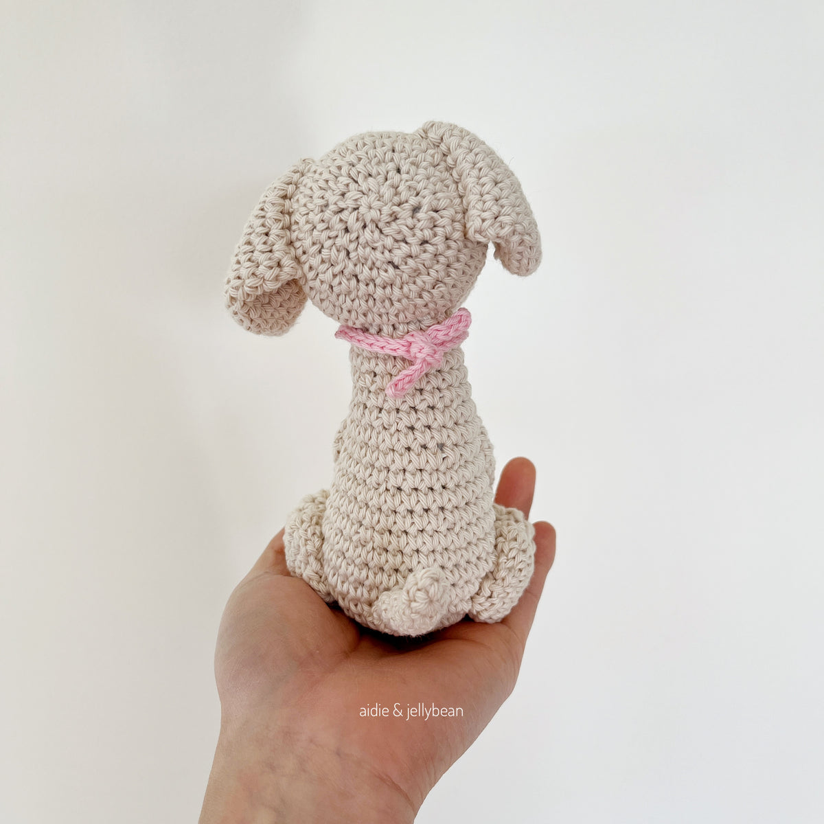 Made to Order GOLDEN RETRIEVER crochet amigurumi