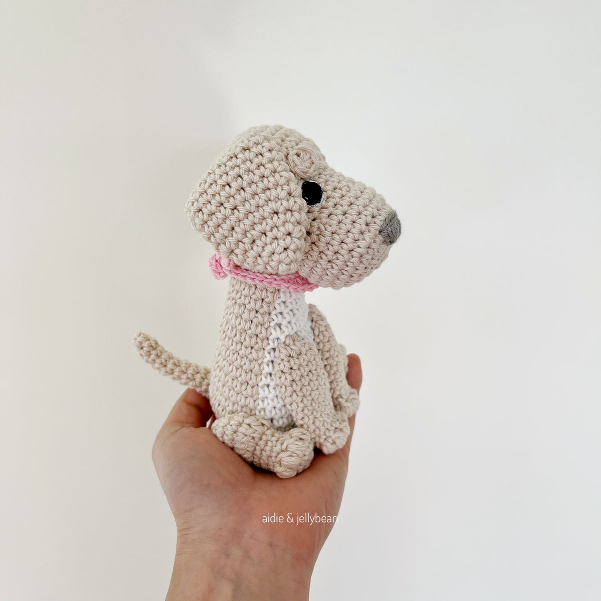 Made to Order GOLDEN RETRIEVER crochet amigurumi