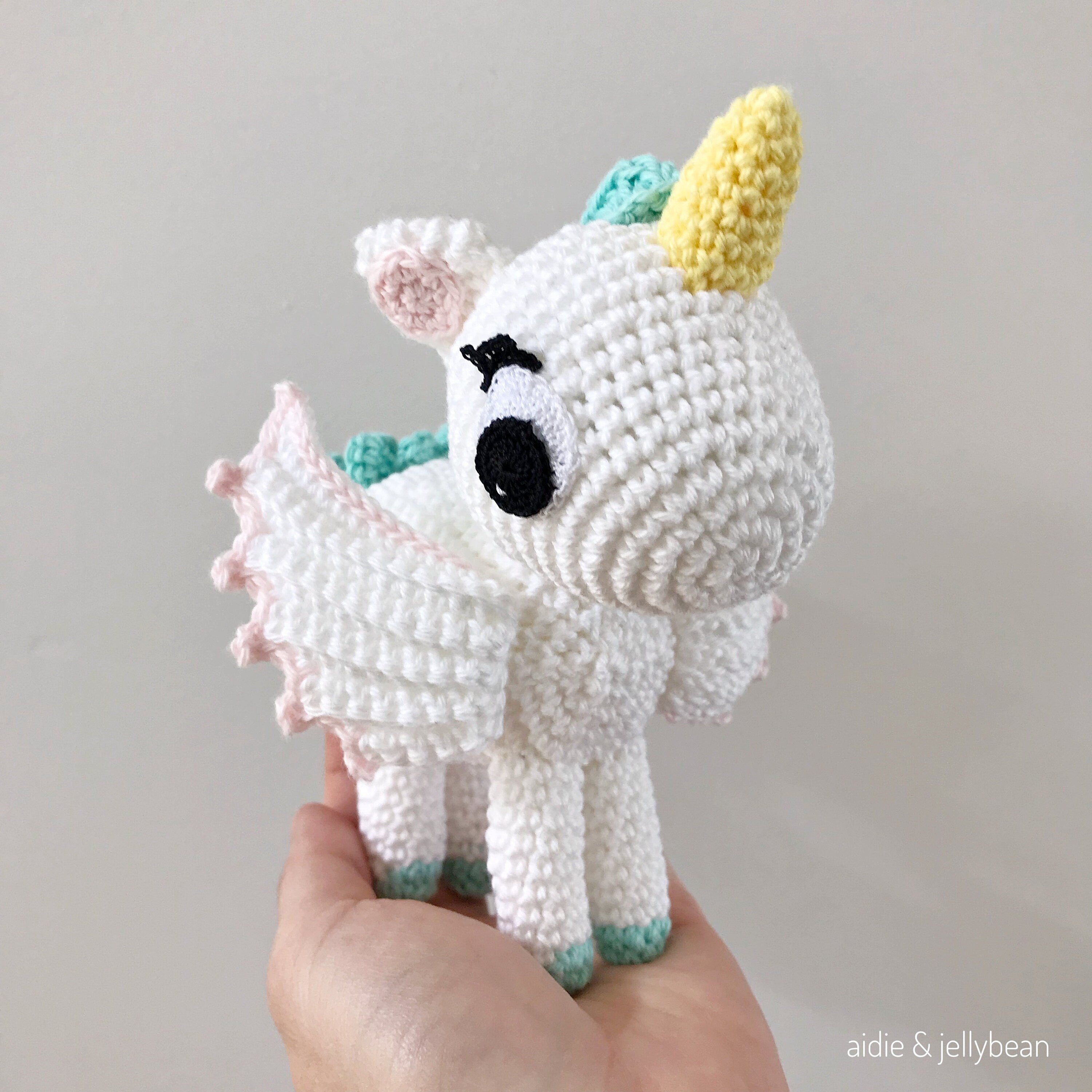 AMIGURUMI PATTERN/ tutorial (English) Amigurumi Unicorn - "Madeline the Unicorn" pdf - US terminology