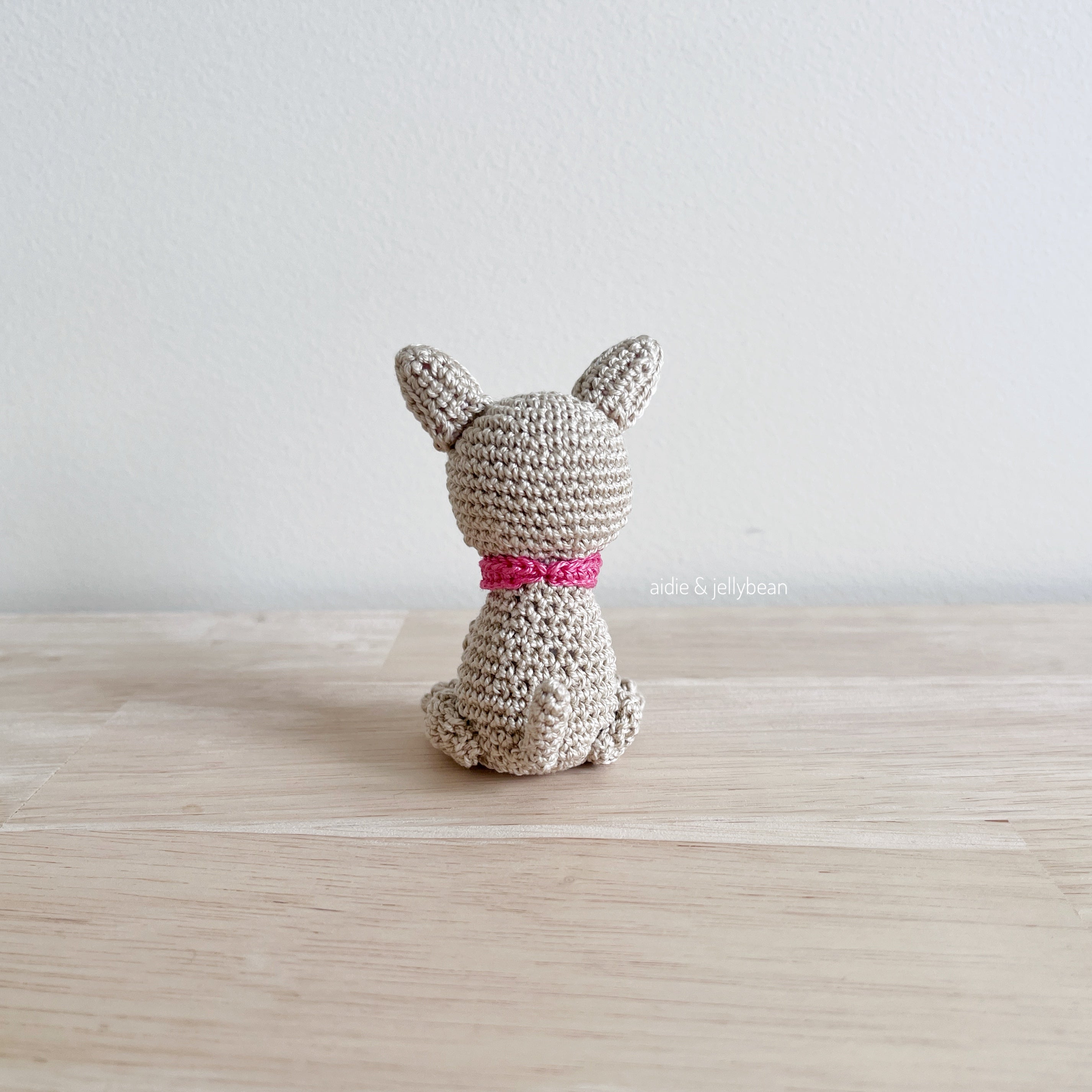 Made to Order TINY CHIHUAHUA crochet amigurumi