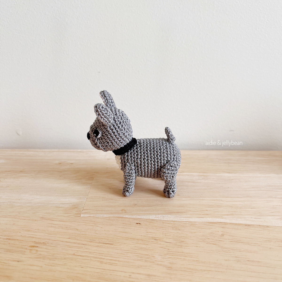 Made to Order TINY FRENCH BULLDOG crochet amigurumi