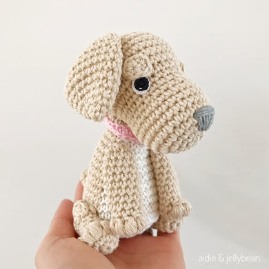 Made to Order GOLDEN RETRIEVER crochet amigurumi