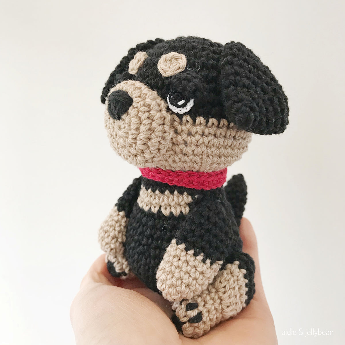 AMIGURUMI PATTERN/ tutorial (English) Amigurumi Rottweiler Dog - "Rex the Rottweiler Puppy" pdf - US terminology