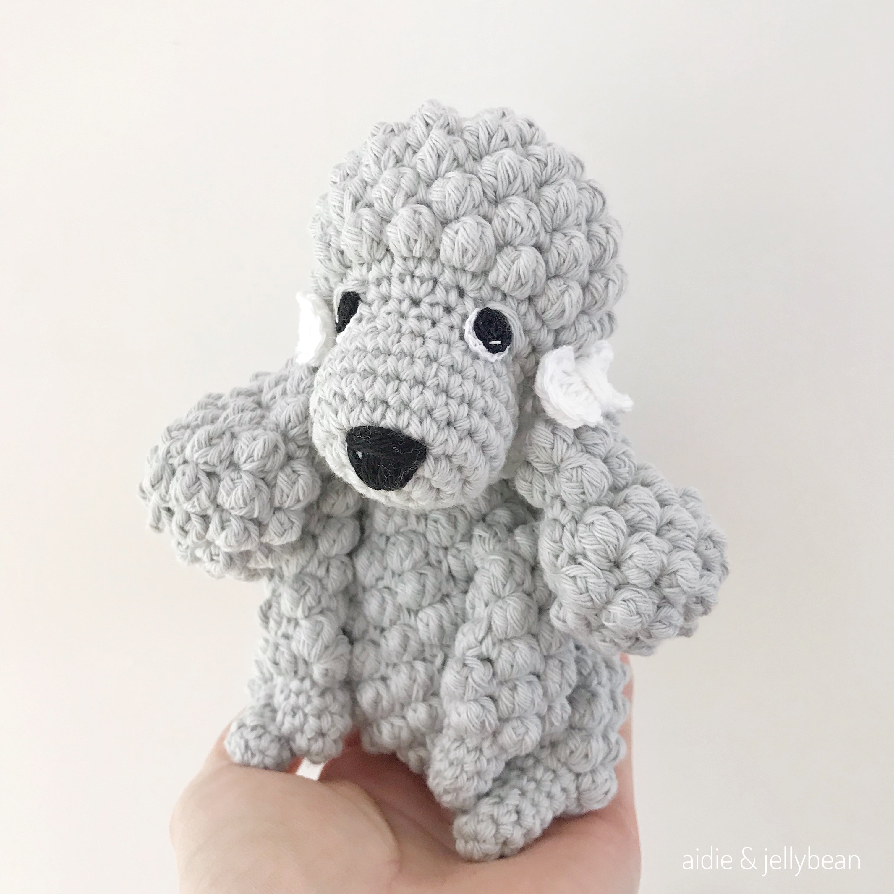 AMIGURUMI PATTERN/ tutorial (English / Español) Amigurumi Poodle Dog - "Elsa the Poodle Puppy"