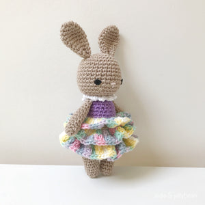 AMIGURUMI PATTERN/ tutorial (English) Amigurumi Bunny - "Lily the Bunny" pdf - US terminology