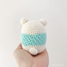Load image into Gallery viewer, AMIGURUMI PATTERN/ tutorial (English) Amigurumi Polar Bear &quot;Egg Shaped Animals - Polar Bear Rattle&quot; pdf - US terminology