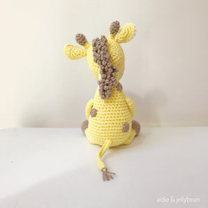 AMIGURUMI PATTERN/ tutorial (English) Amigurumi Giraffe "Suzy the Sweet Giraffe" pdf - US terminology