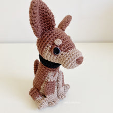 Load image into Gallery viewer, AMIGURUMI PATTERN/ tutorial (English) Amigurumi Kelpie - &quot;Cody the Kelpie Puppy&quot; pdf - US terminology