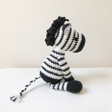 Load image into Gallery viewer, AMIGURUMI PATTERN/ tutorial (English) Amigurumi Zebra &quot;Zoe the Stripy Zebra&quot; pdf - US terminology