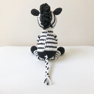 AMIGURUMI PATTERN/ tutorial (English) Amigurumi Zebra "Zoe the Stripy Zebra" pdf - US terminology