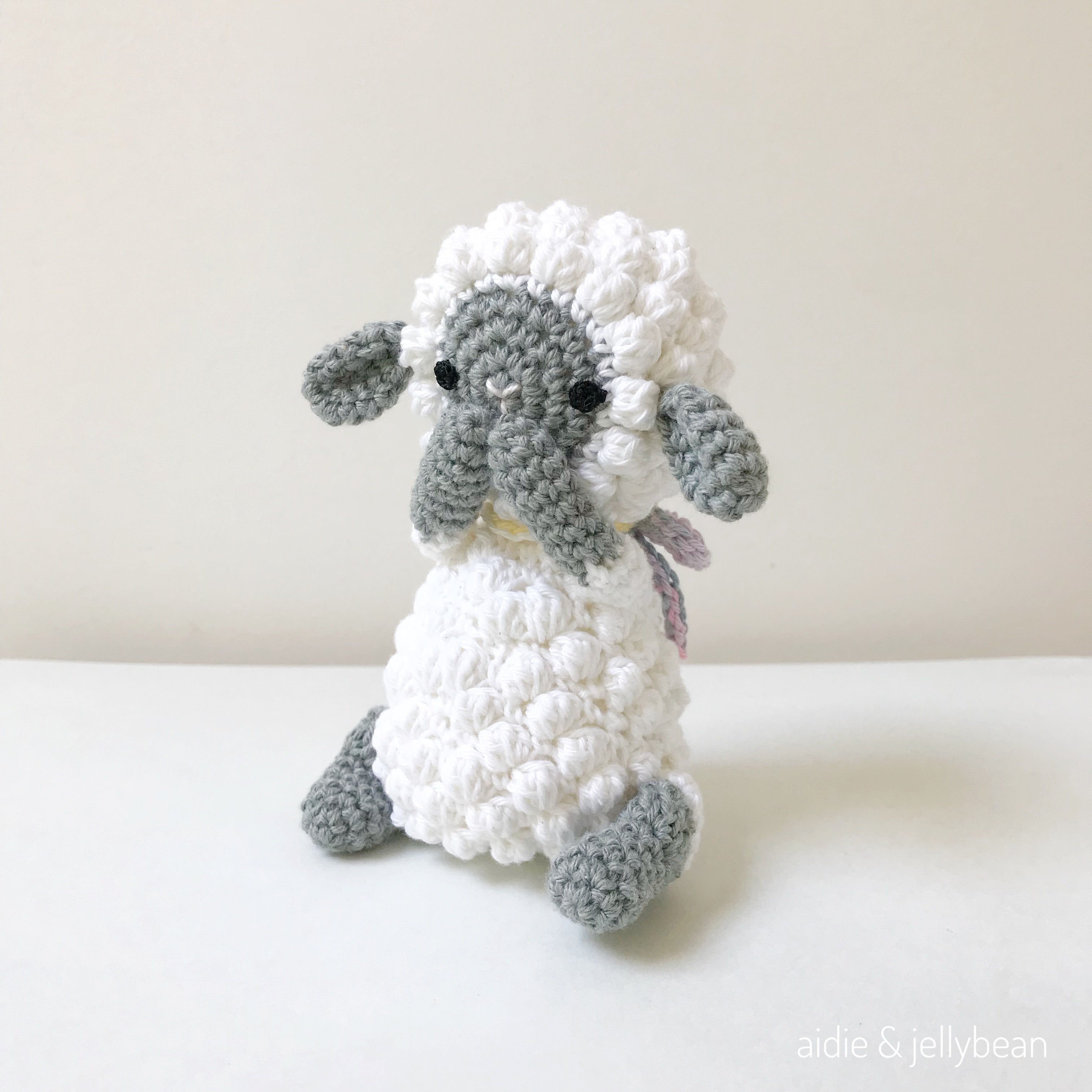 AMIGURUMI PATTERN/ tutorial (English) Amigurumi Sheep - "Jessie the Sheep" pdf - US terminology