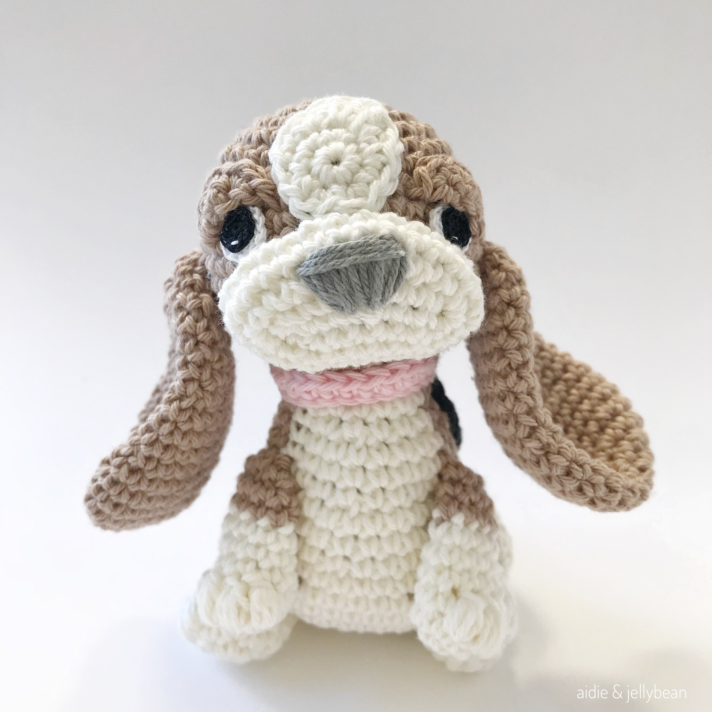AMIGURUMI PATTERN/ tutorial (English) Amigurumi Hound Dog - "Molly the Hound Puppy" pdf - US terminology